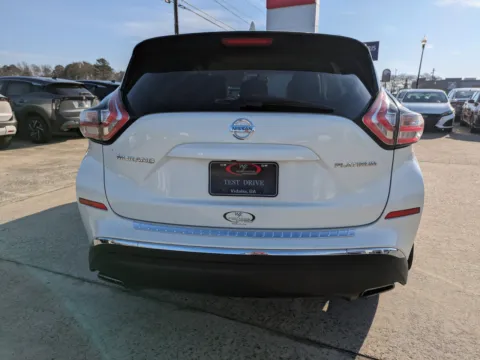More photos of 2017 Nissan Murano Platinum at Woody Folsom Nissan of Vidalia, GA