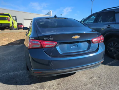 Photos of 2022 Chevrolet Malibu LT for sale in Vidalia, GA at Woody Folsom Nissan of Vidalia