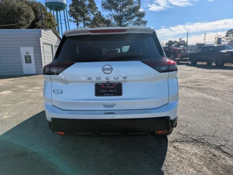 More photos of 2026 Nissan Rogue SV at Woody Folsom Nissan of Vidalia, GA