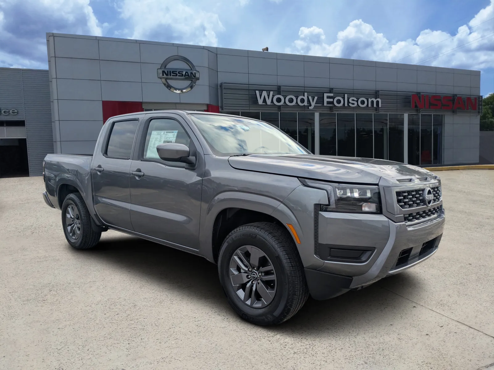 2026 Nissan Frontier SV's photo