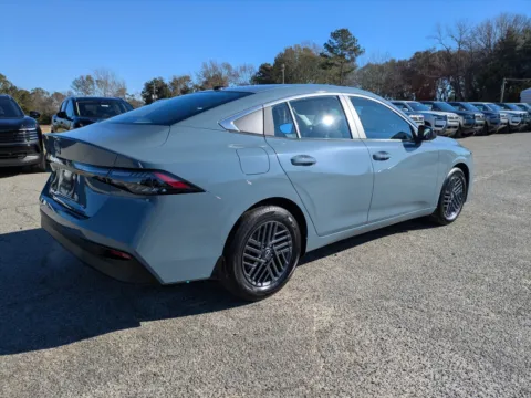 More photos of 2026 Nissan Sentra SV at Woody Folsom Nissan of Vidalia, GA
