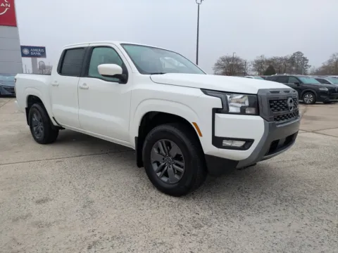 Photos of 2025 Nissan Frontier SV for sale in Vidalia, GA at Woody Folsom Nissan of Vidalia