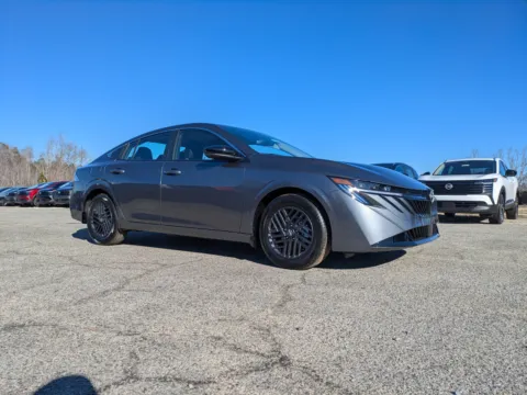 Photos of 2026 Nissan Sentra SV for sale in Vidalia, GA at Woody Folsom Nissan of Vidalia