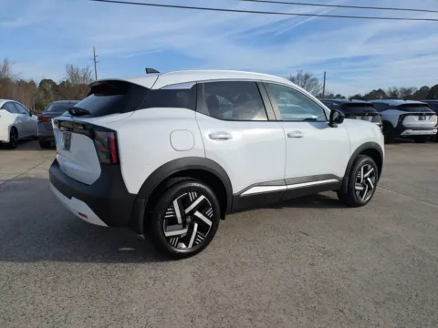 More photos of 2026 Nissan Kicks SV at Woody Folsom Nissan of Vidalia, GA