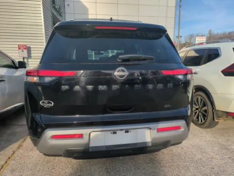 Photos of 2023 Nissan Pathfinder SL for sale in Vidalia, GA at Woody Folsom Nissan of Vidalia