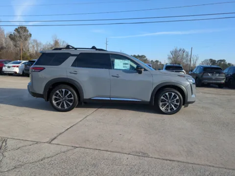 Another view of 2026 Nissan Pathfinder Platinum for sale in Vidalia, GA at Woody Folsom Nissan of Vidalia