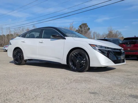 Photos of 2026 Nissan Sentra SR for sale in Vidalia, GA at Woody Folsom Nissan of Vidalia