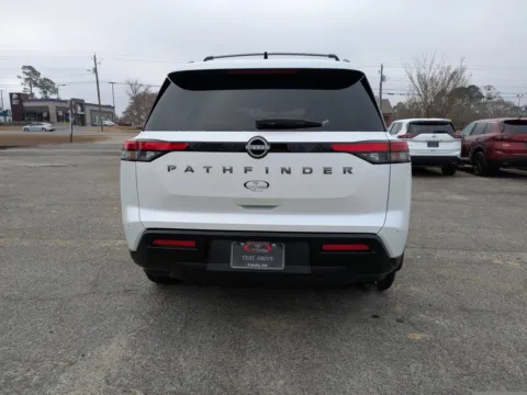 More photos of 2026 Nissan Pathfinder SV at Woody Folsom Nissan of Vidalia, GA