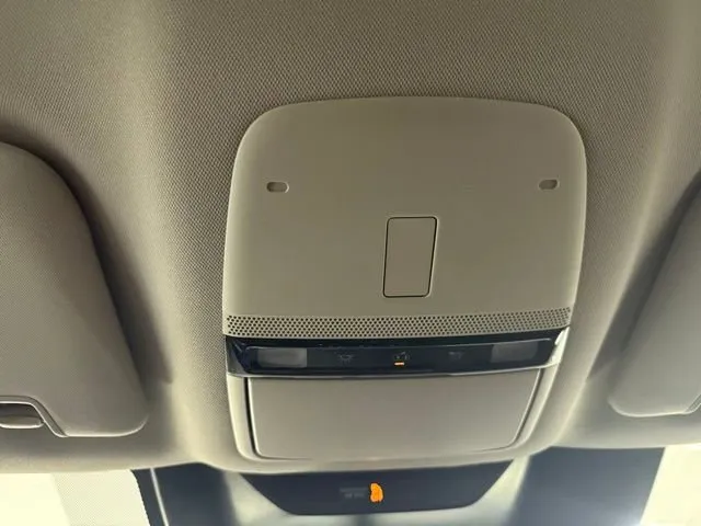 2025 Nissan Murano SV - Photo 20