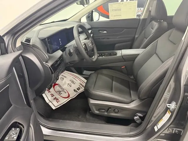 2025 Nissan Murano SV - Photo 9