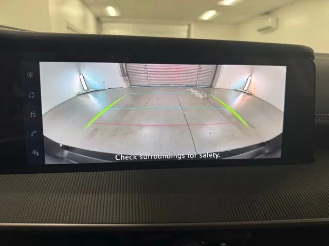 2025 Nissan Murano SV - Photo 21