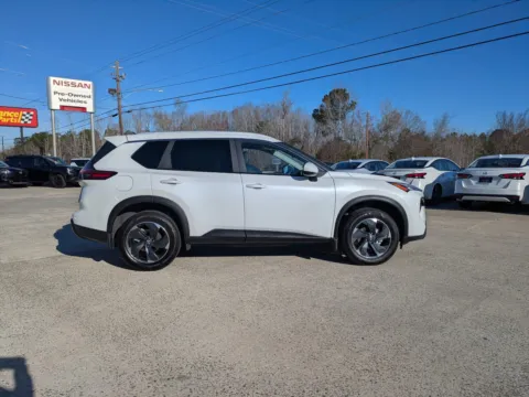 Another view of 2024 Nissan Rogue SV for sale in Vidalia, GA at Woody Folsom Nissan of Vidalia