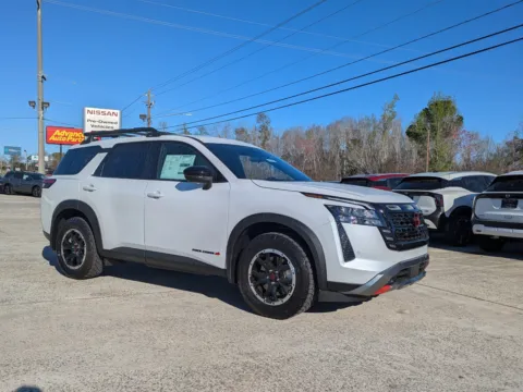 Photos of 2026 Nissan Pathfinder Rock Creek for sale in Vidalia, GA at Woody Folsom Nissan of Vidalia