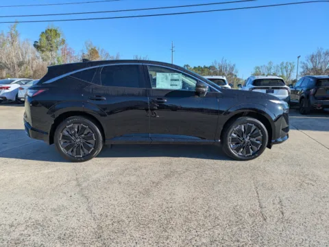 Another view of 2026 Nissan Murano Platinum for sale in Vidalia, GA at Woody Folsom Nissan of Vidalia