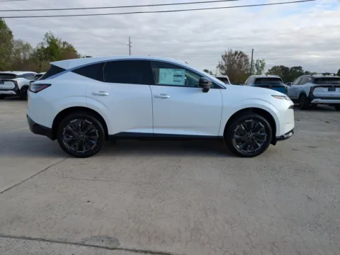 Another view of 2026 Nissan Murano Platinum for sale in Vidalia, GA at Woody Folsom Nissan of Vidalia