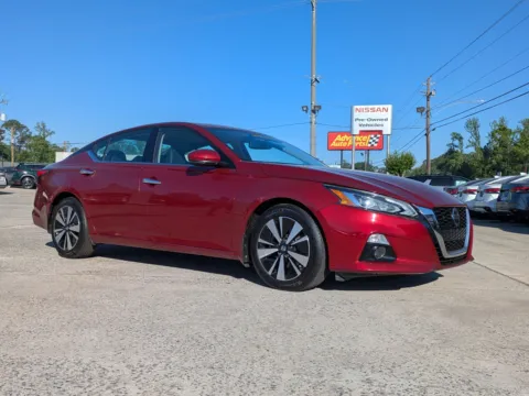 Red 2019 Nissan Altima 2.5 SL for sale in Vidalia, GA
