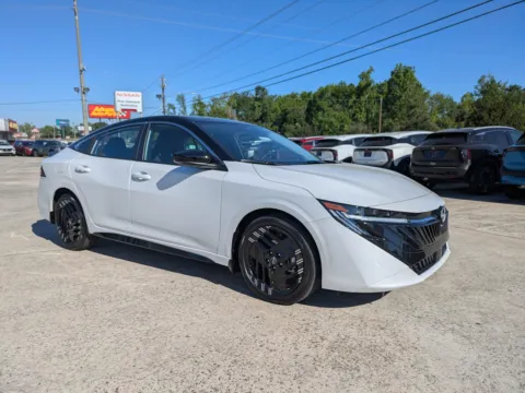 Photos of 2026 Nissan Sentra SR for sale in Vidalia, GA at Woody Folsom Nissan of Vidalia