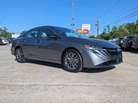 Photos of 2026 Nissan Sentra SL for sale in Vidalia, GA at Woody Folsom Nissan of Vidalia