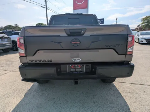More photos of 2021 Nissan Titan PRO-4X at Woody Folsom Nissan of Vidalia, GA