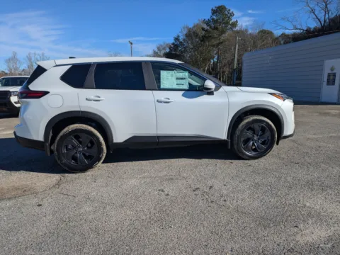 Another view of 2026 Nissan Rogue SV for sale in Vidalia, GA at Woody Folsom Nissan of Vidalia