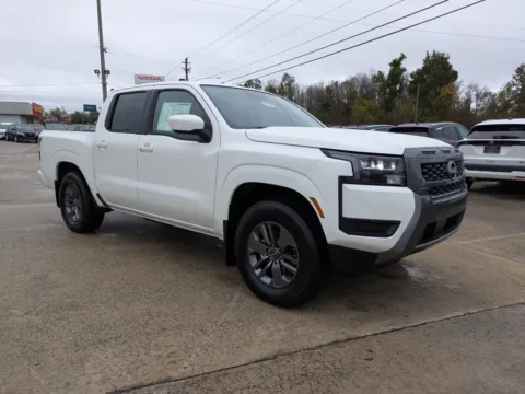 Photos of 2026 Nissan Frontier SV for sale in Vidalia, GA at Woody Folsom Nissan of Vidalia