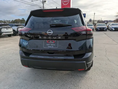 More photos of 2026 Nissan Rogue SV at Woody Folsom Nissan of Vidalia, GA