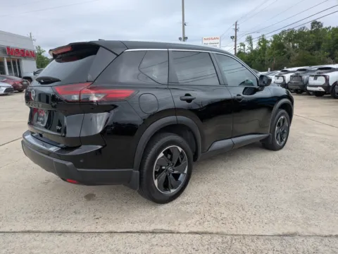 More photos of 2024 Nissan Rogue SV at Woody Folsom Nissan of Vidalia, GA