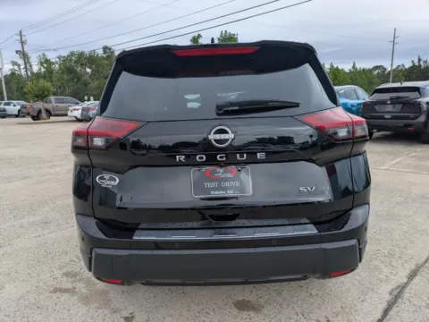 More photos of 2024 Nissan Rogue SV at Woody Folsom Nissan of Vidalia, GA