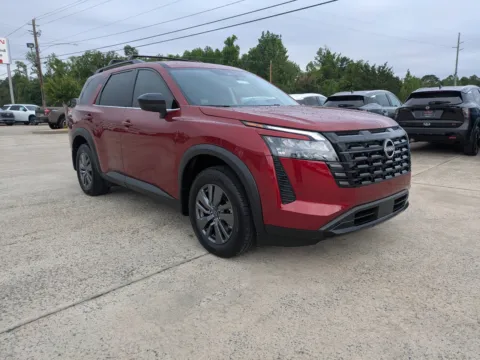 Photos of 2026 Nissan Pathfinder SV for sale in Vidalia, GA at Woody Folsom Nissan of Vidalia