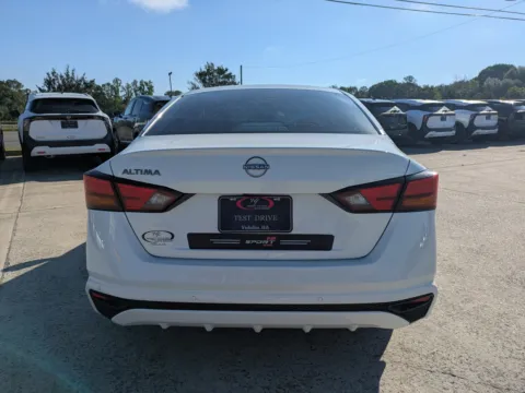 More photos of 2024 Nissan Altima 2.5 S at Woody Folsom Nissan of Vidalia, GA