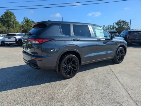 More photos of 2026 Nissan Rogue Plug-In Hybrid SL at Woody Folsom Nissan of Vidalia, GA