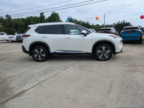 Another view of 2023 Nissan Rogue SL for sale in Vidalia, GA at Woody Folsom Nissan of Vidalia