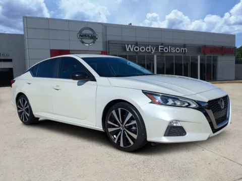 White 2020 Nissan Altima 2.5 SR for sale in Vidalia, GA