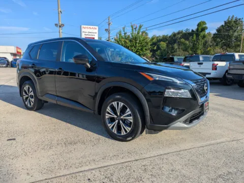 Black 2023 Nissan Rogue SV for sale in Vidalia, GA