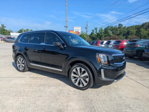Photos of 2022 Kia Telluride EX for sale in Vidalia, GA at Woody Folsom Nissan of Vidalia