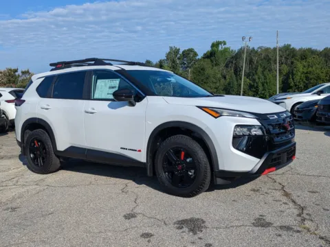 White 2026 Nissan Rogue Rock Creek for sale in Vidalia, GA