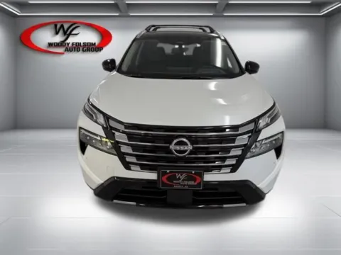 Photos of 2026 Nissan Rogue Platinum for sale in Vidalia, GA at Woody Folsom Nissan of Vidalia