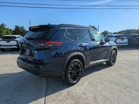 More photos of 2026 Nissan Rogue Dark Armor at Woody Folsom Nissan of Vidalia, GA