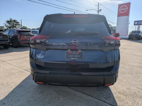 More photos of 2026 Nissan Rogue Dark Armor at Woody Folsom Nissan of Vidalia, GA