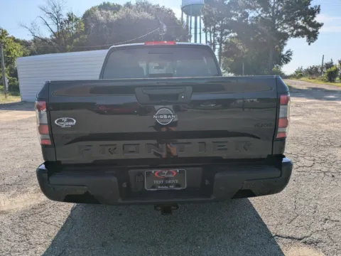 More photos of 2026 Nissan Frontier SV at Woody Folsom Nissan of Vidalia, GA