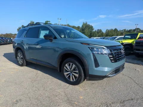 Green 2026 Nissan Pathfinder SL for sale in Vidalia, GA