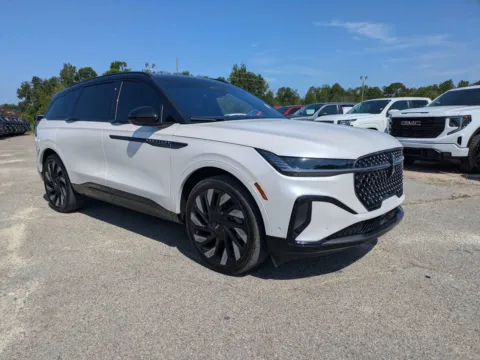 Photos of 2024 Lincoln Nautilus Reserve for sale in Vidalia, GA at Woody Folsom Nissan of Vidalia