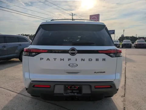 More photos of 2026 Nissan Pathfinder Platinum at Woody Folsom Nissan of Vidalia, GA