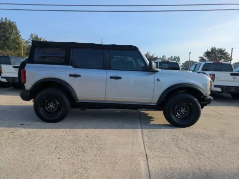 Another view of 2022 Ford Bronco Black Diamond for sale in Vidalia, GA at Woody Folsom Nissan of Vidalia