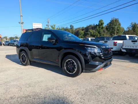Photos of 2026 Nissan Pathfinder Rock Creek for sale in Vidalia, GA at Woody Folsom Nissan of Vidalia