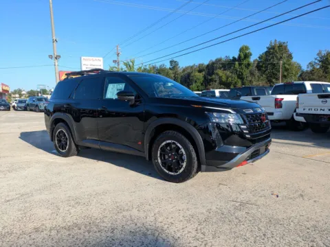 Black 2026 Nissan Pathfinder Rock Creek for sale in Vidalia, GA