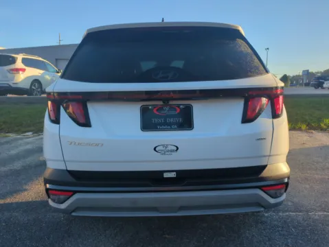 Photos of 2025 Hyundai Tucson SEL for sale in Vidalia, GA at Woody Folsom Nissan of Vidalia