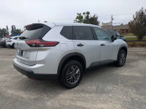 More photos of 2024 Nissan Rogue S at Woody Folsom Nissan of Vidalia, GA