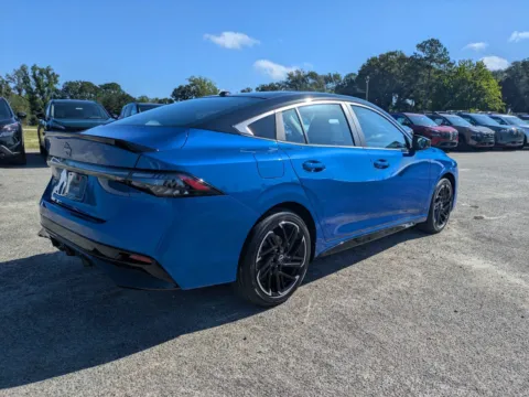 More photos of 2027 Nissan Sentra SR at Woody Folsom Nissan of Vidalia, GA