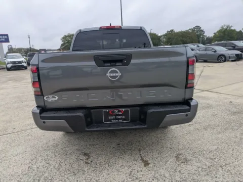 More photos of 2027 Nissan Frontier SV at Woody Folsom Nissan of Vidalia, GA